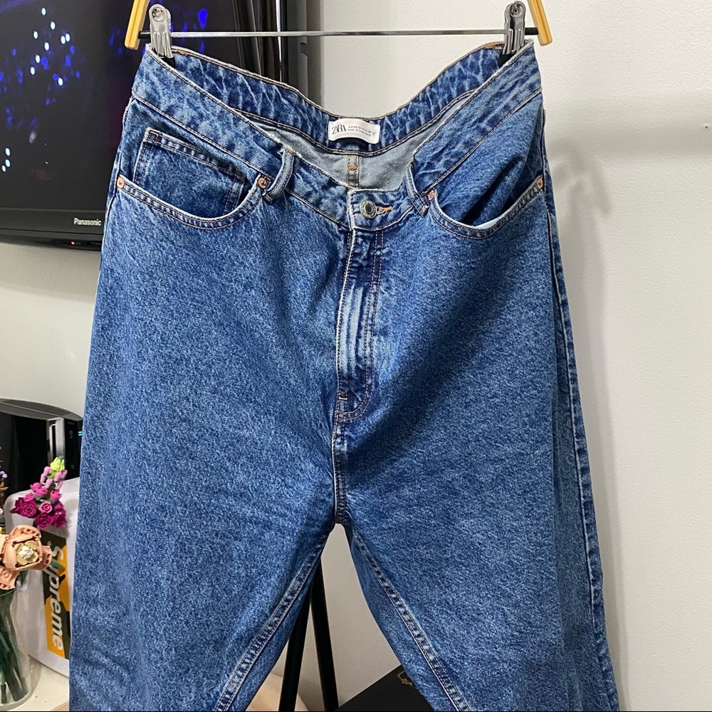 ZARA Classic Mom Fit Jeans